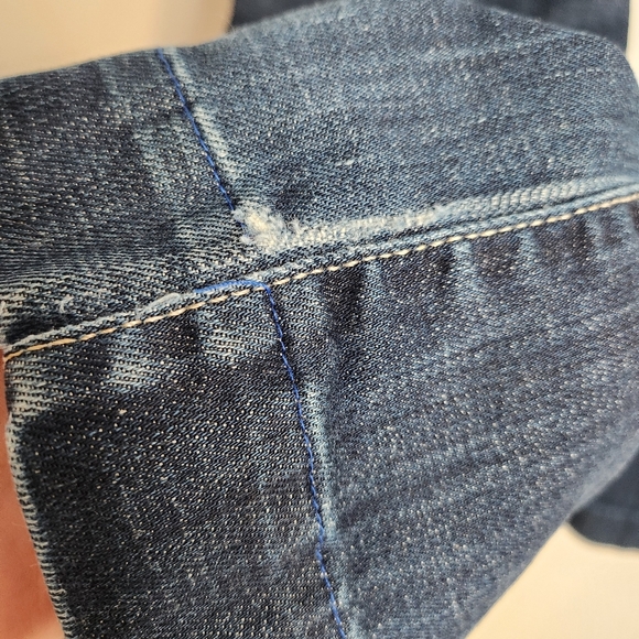 7 for all Mankind Dojo Mid Rise Dark Wash Flare Hem Jeans Size 28 X 28 L - Picture 10 of 15